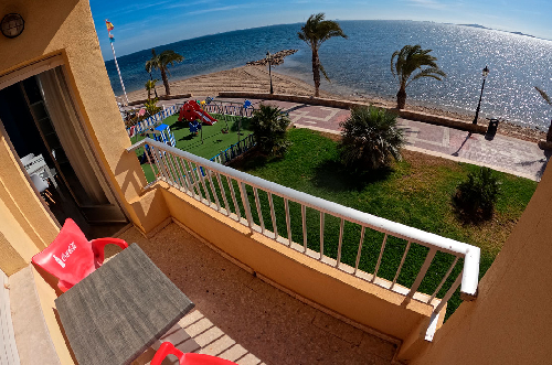 vista desde un balcón de un apartamento de La Encarnación I